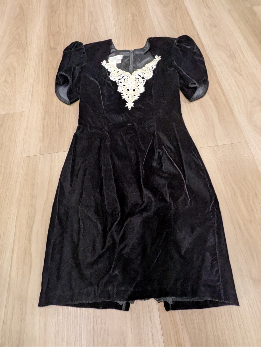 Jessica McClintock Gunne Sax Black Dress With Lace Vintage Size 7